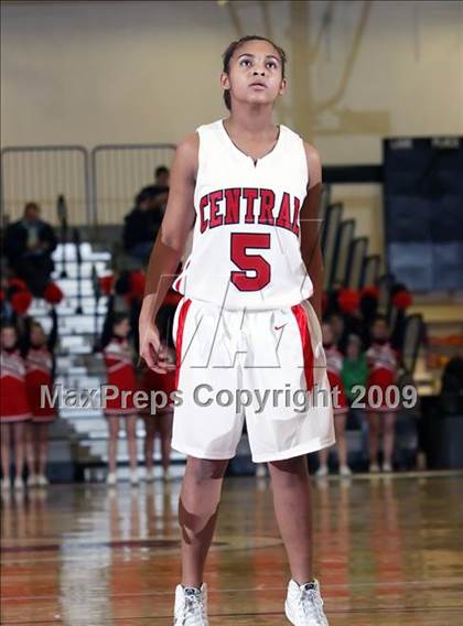 Thumbnail 3 in Dakota Ridge vs. Central High (2009 McDonald Classic) photogallery.