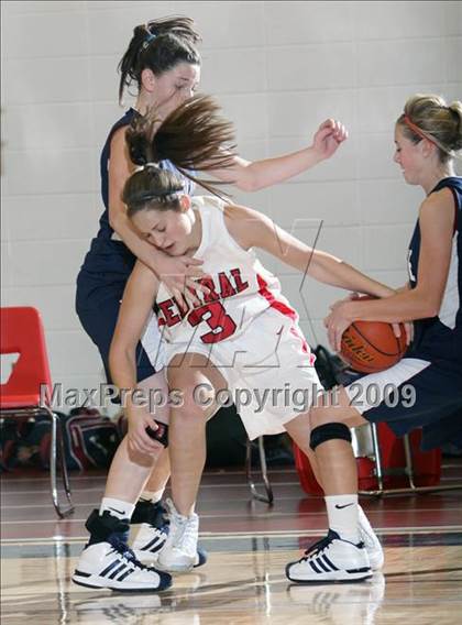 Thumbnail 2 in Dakota Ridge vs. Central High (2009 McDonald Classic) photogallery.