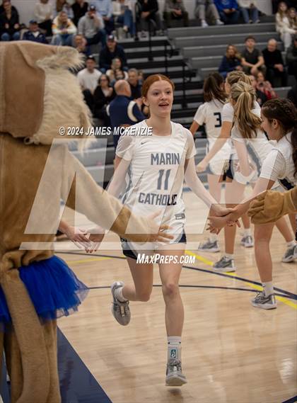 Thumbnail 3 in Marin Catholic vs. Redwood photogallery.