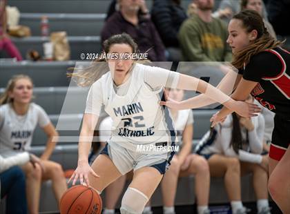 Thumbnail 3 in Marin Catholic vs. Redwood photogallery.