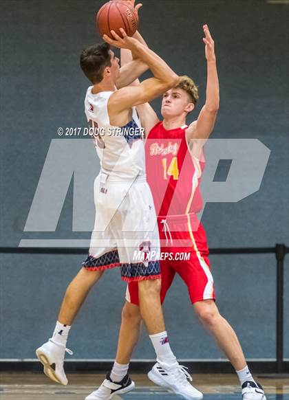 Thumbnail 3 in Berkeley vs. Dublin (NorCal Tip Off Classic) photogallery.