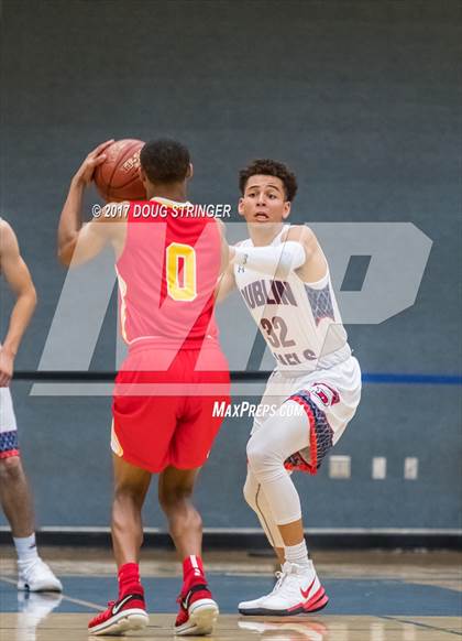Thumbnail 2 in Berkeley vs. Dublin (NorCal Tip Off Classic) photogallery.