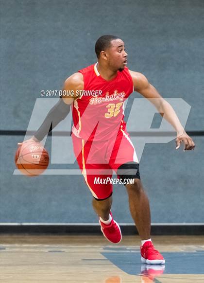 Thumbnail 3 in Berkeley vs. Dublin (NorCal Tip Off Classic) photogallery.