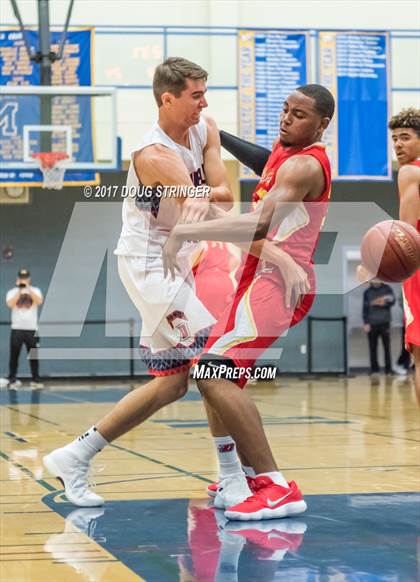 Thumbnail 1 in Berkeley vs. Dublin (NorCal Tip Off Classic) photogallery.