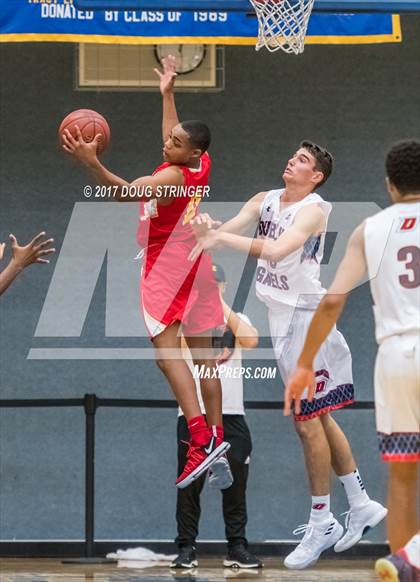 Thumbnail 3 in Berkeley vs. Dublin (NorCal Tip Off Classic) photogallery.