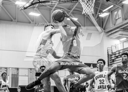 Thumbnail 2 in Berkeley vs. Dublin (NorCal Tip Off Classic) photogallery.