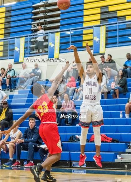 Thumbnail 2 in Berkeley vs. Dublin (NorCal Tip Off Classic) photogallery.