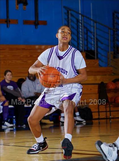 Thumbnail 2 in Hillcrest vs Acorn (Queens Jam Christmas Classic) photogallery.
