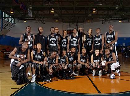 Thumbnail 2 in Hillcrest vs Acorn (Queens Jam Christmas Classic) photogallery.