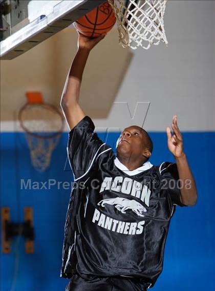 Thumbnail 3 in Hillcrest vs Acorn (Queens Jam Christmas Classic) photogallery.