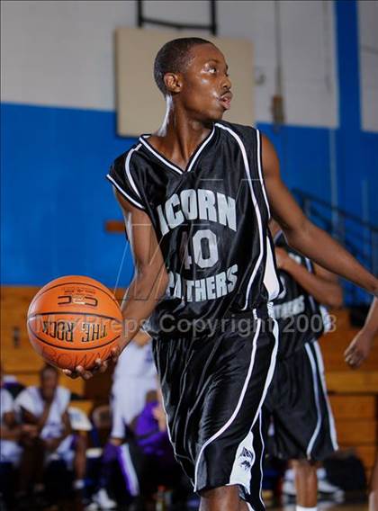 Thumbnail 2 in Hillcrest vs Acorn (Queens Jam Christmas Classic) photogallery.