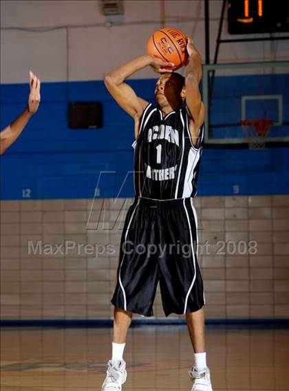 Thumbnail 1 in Hillcrest vs Acorn (Queens Jam Christmas Classic) photogallery.