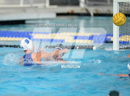 Thumbnail 2 in Helix vs Rancho Bernardo (15th Annual Draz Classic Tournament) photogallery.