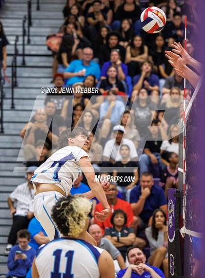 Thumbnail 2 in Centennial vs. Arbor View (NIAA 5A Final) photogallery.