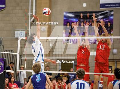 Thumbnail 1 in Centennial vs. Arbor View (NIAA 5A Final) photogallery.