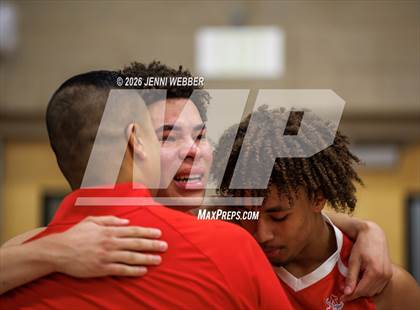 Thumbnail 1 in Centennial vs. Arbor View (NIAA 5A Final) photogallery.