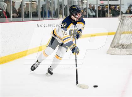 Thumbnail 2 in Victor vs Aquinas (NYSPHSAA Section V  Class B Semifinals) photogallery.