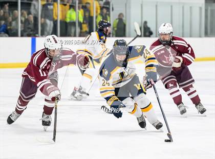 Thumbnail 2 in Victor vs Aquinas (NYSPHSAA Section V  Class B Semifinals) photogallery.