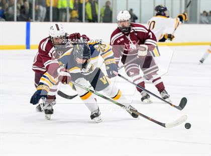 Thumbnail 2 in Victor vs Aquinas (NYSPHSAA Section V  Class B Semifinals) photogallery.