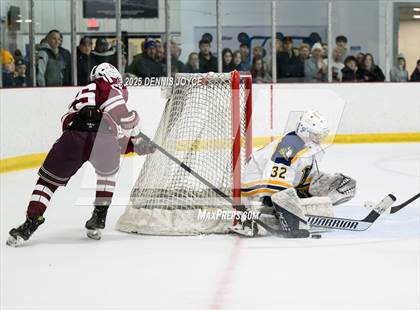 Thumbnail 1 in Victor vs Aquinas (NYSPHSAA Section V  Class B Semifinals) photogallery.