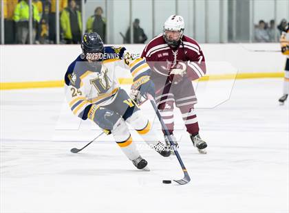 Thumbnail 1 in Victor vs Aquinas (NYSPHSAA Section V  Class B Semifinals) photogallery.