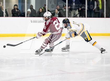 Thumbnail 1 in Victor vs Aquinas (NYSPHSAA Section V  Class B Semifinals) photogallery.