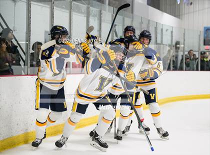 Thumbnail 1 in Victor vs Aquinas (NYSPHSAA Section V  Class B Semifinals) photogallery.