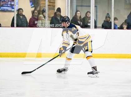 Thumbnail 1 in Victor vs Aquinas (NYSPHSAA Section V  Class B Semifinals) photogallery.