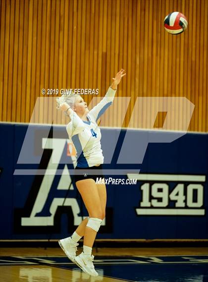 Thumbnail 1 in Campolindo @ Acalanes photogallery.
