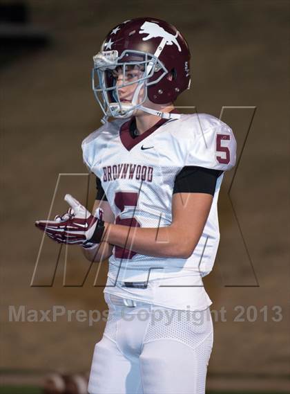 Thumbnail 1 in Brownwood vs Stephenville (UIL 3A Bi-District Playoff) photogallery.