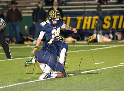 Thumbnail 3 in Brownwood vs Stephenville (UIL 3A Bi-District Playoff) photogallery.