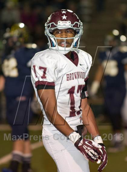 Thumbnail 3 in Brownwood vs Stephenville (UIL 3A Bi-District Playoff) photogallery.