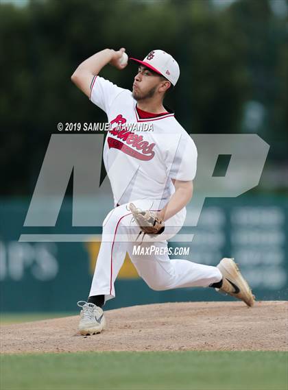 Thumbnail 2 in South Gate vs Valley Academy of Arts & science (CIF LSCS D2 Final) photogallery.
