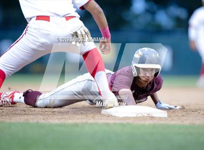 Thumbnail 3 in South Gate vs Valley Academy of Arts & science (CIF LSCS D2 Final) photogallery.