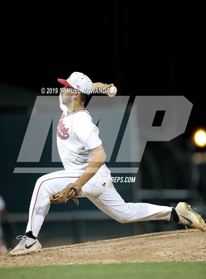 Thumbnail 3 in South Gate vs Valley Academy of Arts & science (CIF LSCS D2 Final) photogallery.