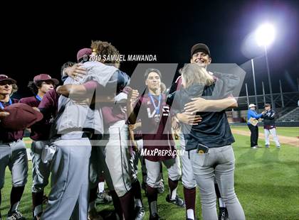 Thumbnail 2 in South Gate vs Valley Academy of Arts & science (CIF LSCS D2 Final) photogallery.