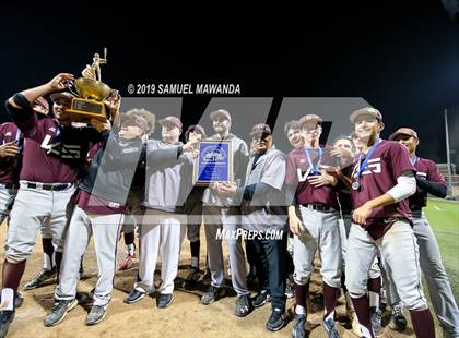 Thumbnail 1 in South Gate vs Valley Academy of Arts & science (CIF LSCS D2 Final) photogallery.