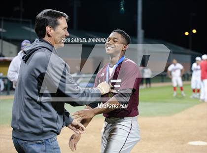 Thumbnail 2 in South Gate vs Valley Academy of Arts & science (CIF LSCS D2 Final) photogallery.