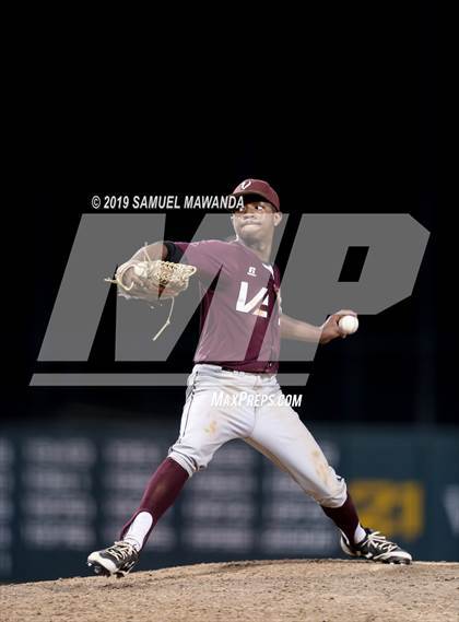 Thumbnail 3 in South Gate vs Valley Academy of Arts & science (CIF LSCS D2 Final) photogallery.