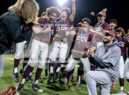 Thumbnail 1 in South Gate vs Valley Academy of Arts & science (CIF LSCS D2 Final) photogallery.