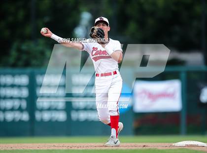 Thumbnail 3 in South Gate vs Valley Academy of Arts & science (CIF LSCS D2 Final) photogallery.