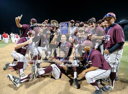Thumbnail 2 in South Gate vs Valley Academy of Arts & science (CIF LSCS D2 Final) photogallery.