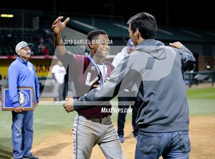 Thumbnail 3 in South Gate vs Valley Academy of Arts & science (CIF LSCS D2 Final) photogallery.