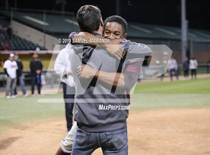 Thumbnail 1 in South Gate vs Valley Academy of Arts & science (CIF LSCS D2 Final) photogallery.