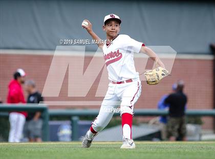 Thumbnail 3 in South Gate vs Valley Academy of Arts & science (CIF LSCS D2 Final) photogallery.