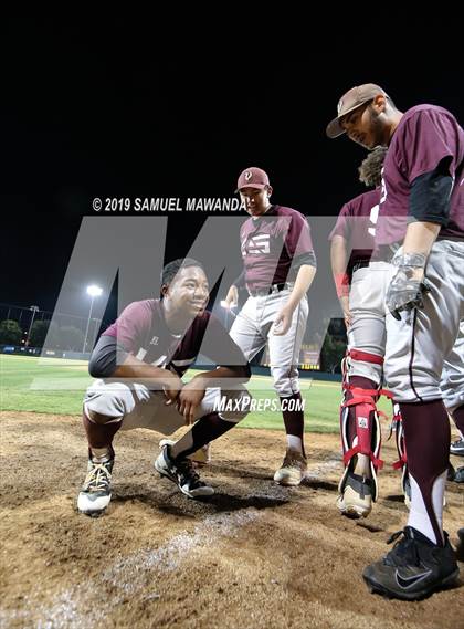 Thumbnail 3 in South Gate vs Valley Academy of Arts & science (CIF LSCS D2 Final) photogallery.