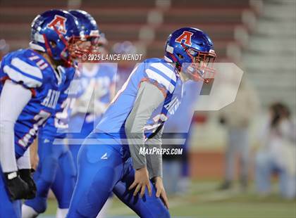 Thumbnail 3 in Haxtun vs. Akron (CHSAA 8-Man Final) photogallery.