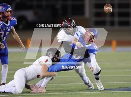 Thumbnail 3 in Haxtun vs. Akron (CHSAA 8-Man Final) photogallery.