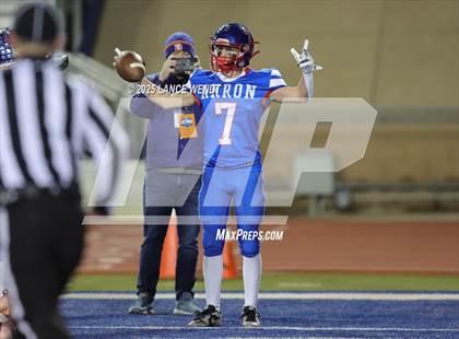 Thumbnail 3 in Haxtun vs. Akron (CHSAA 8-Man Final) photogallery.