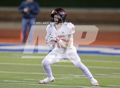 Thumbnail 3 in Haxtun vs. Akron (CHSAA 8-Man Final) photogallery.